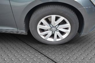 Volkswagen Passat 1.6 TDI DSG  NAVI GESTOLEN picture 21