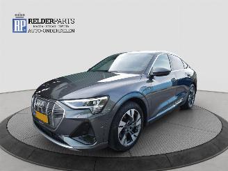 uszkodzony samochody osobowe Audi E-tron 55 QUATRO SPORTBACK 300 KW , MET ONDERDELEN 2022/12