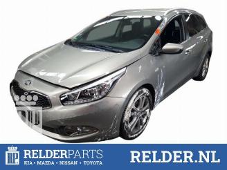 Kia Cee d Cee'd Sportswagon (JDC5), Combi, 2012 / 2018 1.6 GDI 16V picture 2
