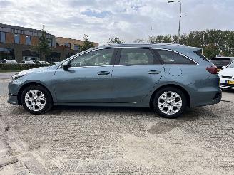 krockskadad bil auto Kia Ceed 1.0 T-GDi DynamicLine 2022/7