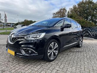 Schadeauto Renault Scenic Grand Scénic -  1.3 TCe Bose | 7p!! | Glazen dak! 2018/6