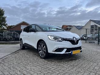uszkodzony samochody osobowe Renault Scenic 1.3 TCe Business Zen | 7p!! 2021/10