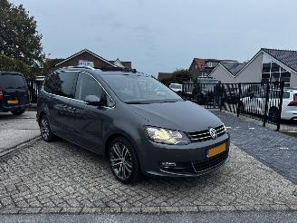 Coche accidentado Volkswagen Sharan 2.0 TDI Highline Pano 7p 2016/1
