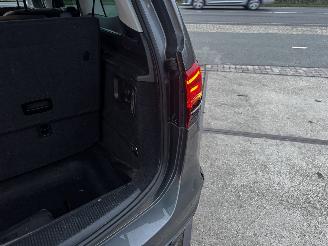 Volkswagen Sharan 2.0 TDI Highline Pano 7p picture 23