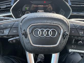 Audi Q3 E-Tron - 45 TFSI e S edition picture 26