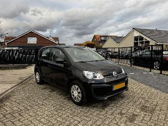 Vaurioauto  passenger cars Volkswagen Up! 1.0 Move Up. 71.178 KM !! 2020/11
