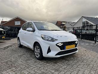 skadebil auto Hyundai I-10 1.0 Comfort 28.127 KM!! 2024/8