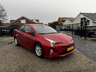 Schadeauto Toyota Prius 1.8 ASPIRATION 2016/5