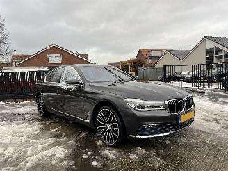 BMW 7-serie 740i High Executive Pano Waterschade picture 11