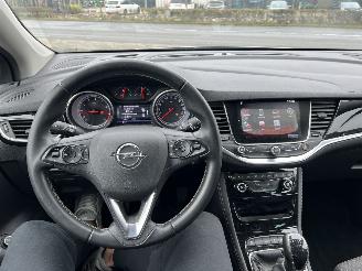 Opel Astra 1.4 INNOVATION SPORTS TOURER+ picture 25