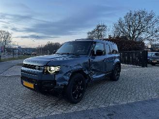 Land Rover Defender 2.0 P400e 110 X-Dynamic picture 12