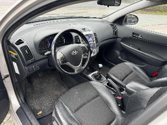 Hyundai I-30 CW 1.6i Style  1ST OWNER !! CLIMA picture 13