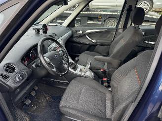 Peugeot 208 1.2 VTi Active picture 16