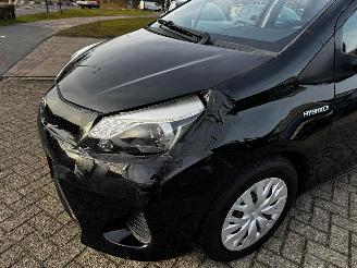Toyota Yaris 1.5 Full Hybrid Aspiration 87.457 KM !! picture 13