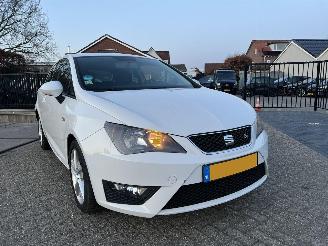 Seat Ibiza 1.2 TSI FR Automaat!! picture 2