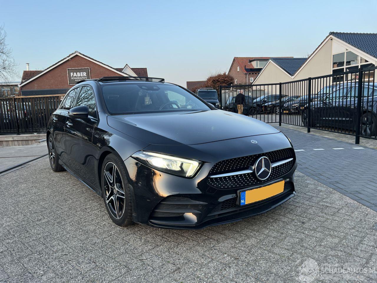 Mercedes A-klasse 200 Business Solution AMG PANO SFEER