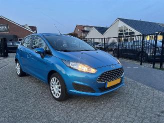 krockskadad bil auto Ford Fiesta 1.0 Style  45.102 KM !! NAP !! 2015/4
