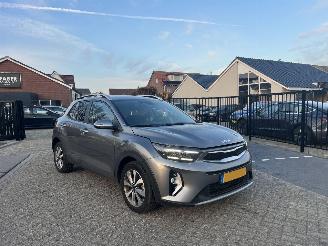 Schadeauto Kia Stonic 1.0 T-GDi MHEV DynamicPlusLine 2025/2