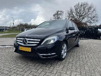 Schadeauto Mercedes B-klasse 180 Ambition 2012/6