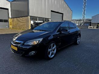 krockskadad bil auto Opel Astra 1.6 turbo sport 2010/5