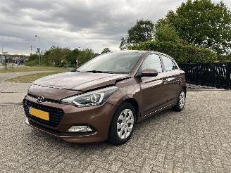 Hyundai I-20 1.0 T-GDI Navi Camera picture 1