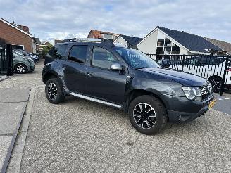 Voiture accidenté Dacia Duster 1.2 TCe 4x2 Prestige  90.880 KM !! 2015/10