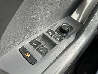 Volkswagen T-Cross 1.0 TSI R Line Automaat !! picture 22