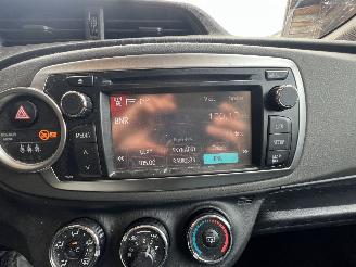 Toyota Yaris 1.3 VVT-i Aspiration picture 28