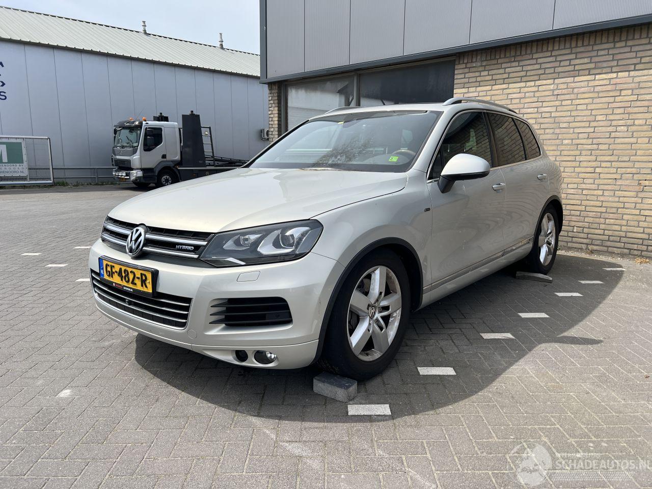 Volkswagen Touareg 3.0 TSI Hybrid