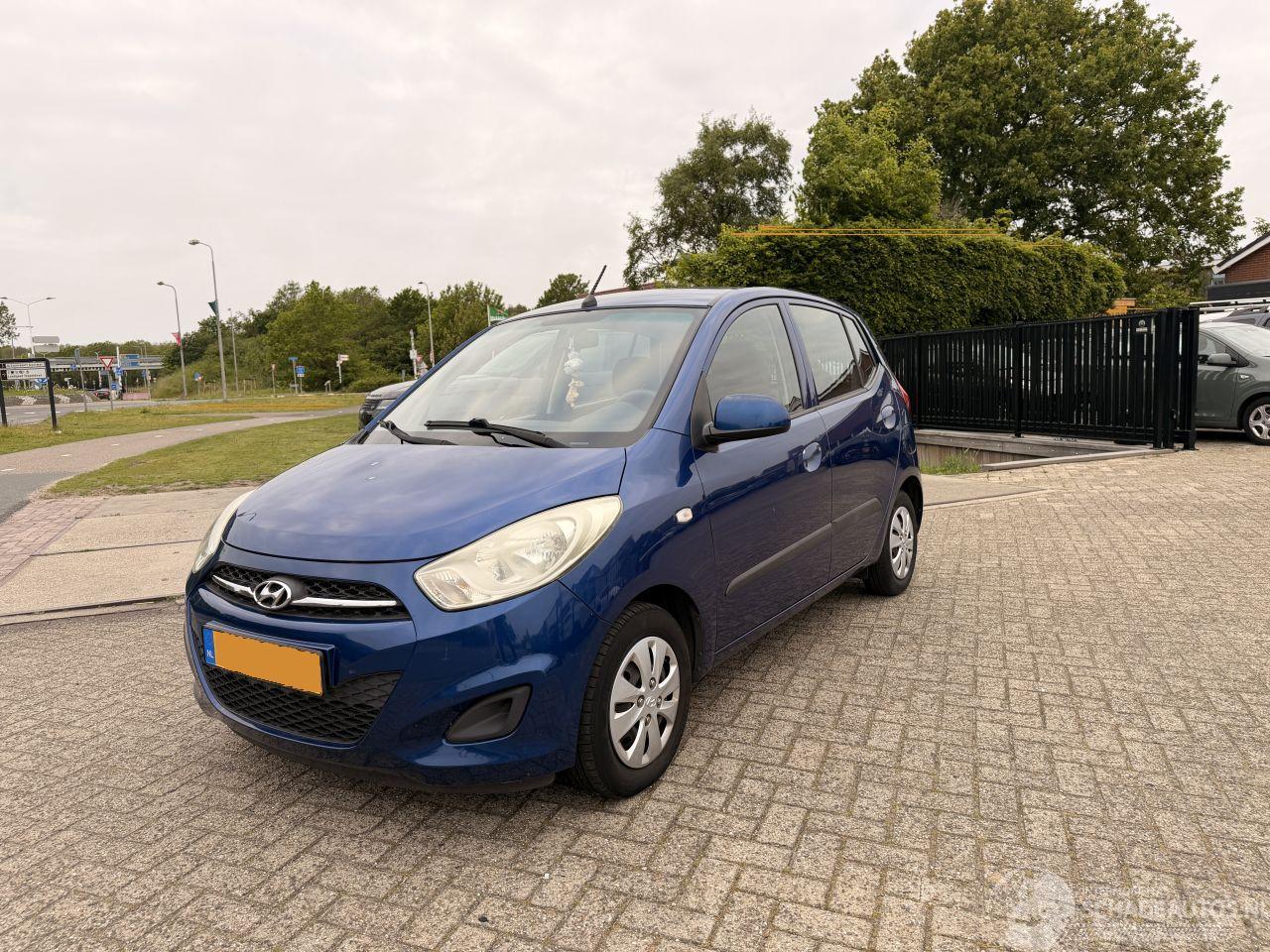 Hyundai I-10 1.1 iDrive cool ! 17.290 KM !!