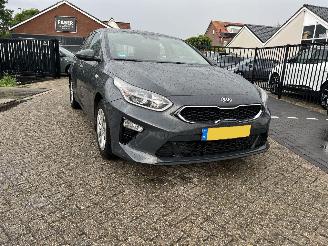 Kia Ceed 1.4 T-GDi ExecutiveLine AUTOMAAT!! picture 5