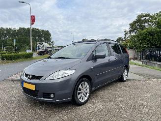 skadebil auto Mazda 5 1.8 S 7p brandschade motor 2009/3