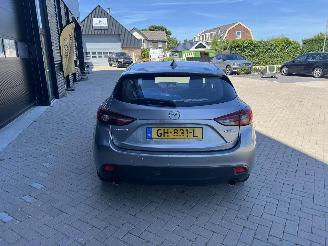 Mazda 3 2.0 Skylease picture 7
