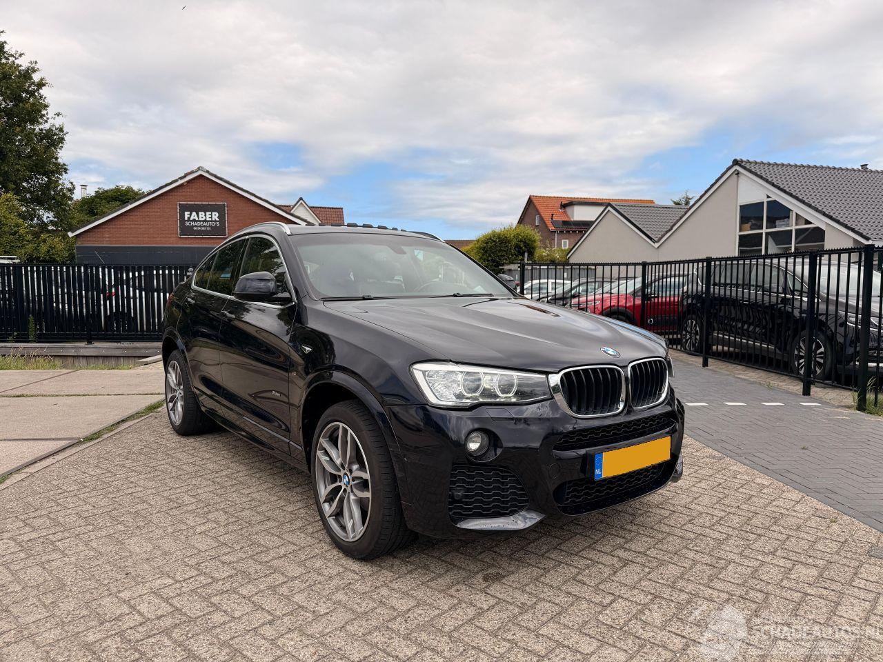 BMW X4 xDrive20i M-PAKKET NAP 105.578 KM PANO