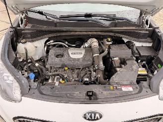 Kia Sportage 1.6 T-GDI DynamicPlusLine | 63.495 km | eerste eigenaar!! picture 12