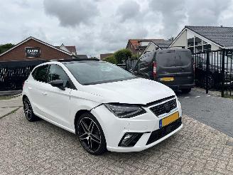 Seat Ibiza 1.0 TSI FR 33.070 KM !! 1e eigenaar nap !! picture 2