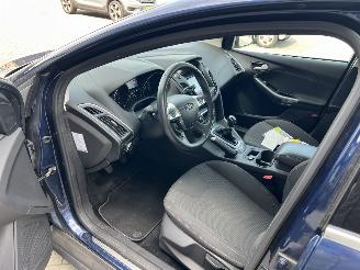 Ford Focus 1.0 Ecoboost Titanium ! picture 24