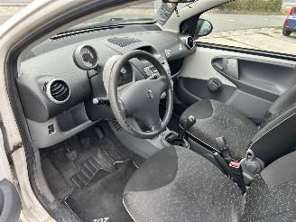 Peugeot 107 1.0-12V Millesim 200 | 95.190 km!! picture 18