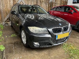 Auto incidentate BMW 3-serie 3-serie Touring -  318d Corporate Lease Executive 2009/11