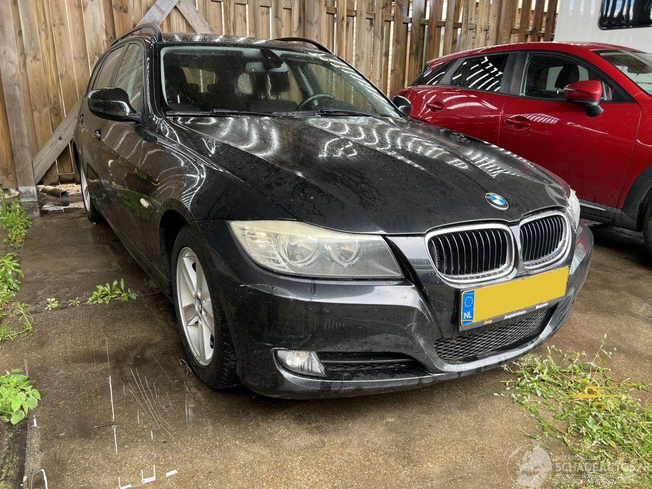 BMW 3-serie 3-serie Touring -  318d Corporate Lease Executive