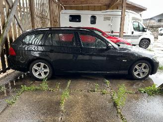 BMW 3-serie 3-serie Touring -  318d Corporate Lease Executive picture 5