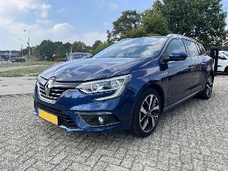 krockskadad bil auto Renault Mégane 1.3 TCe Bose | 77.417 km!! 2019/1