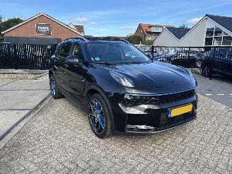 Lynk & Co 01  picture 1