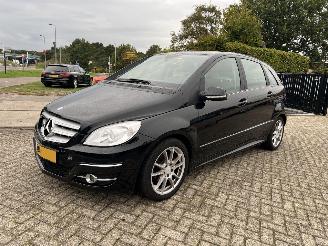 Unfallwagen Mercedes B-klasse 180 Business Class 2010/2