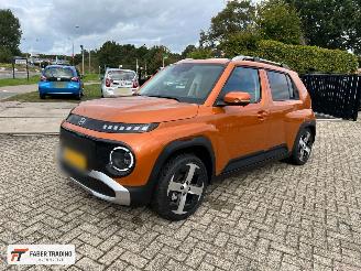 Unfallwagen Hyundai Inster Evolve Sky Plus 49 kWh | 2.403 km!! 2025/5