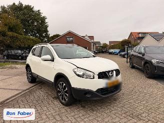 Auto incidentate Nissan Qashqai 1.6 Connect Edition 2013/4