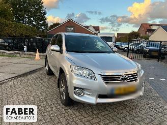 Toyota Rav-4 2.0 VVTi Executive Business picture 3