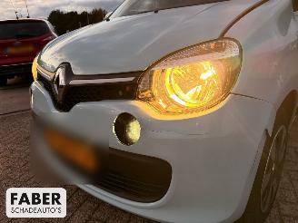 Renault Twingo 1.0 SCe Collection picture 18