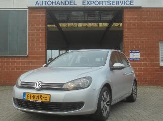 skadebil bedrijf Volkswagen Golf 1.6i Bi Feul  Gas/Benzine , Airco, Cruise control, trekhaak 2010/2