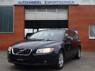 Avarii autoturisme Volvo V-70 2.0D Limited Edition 136pk, Navi, Leer, Climate & Cruise control 2009/4